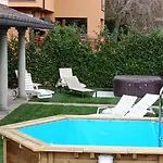 Vittoria Apartment Erba