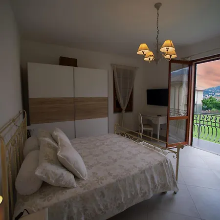 Vittoria アパート *