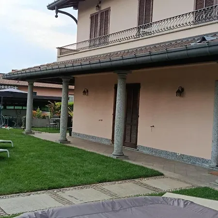 Vittoria アパート *